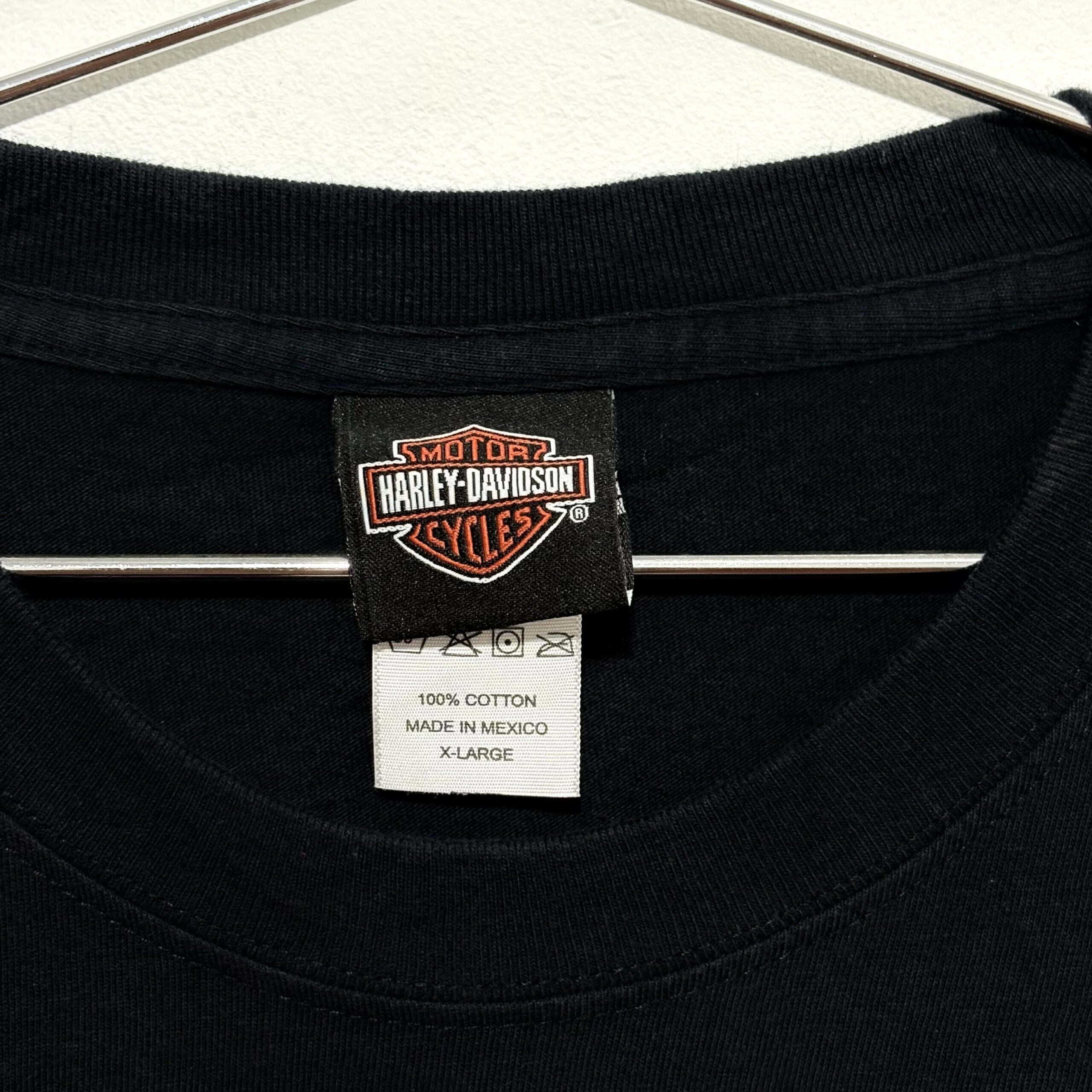 Remera Harley Davison negra con estampa atras y adelante - Imagen 3