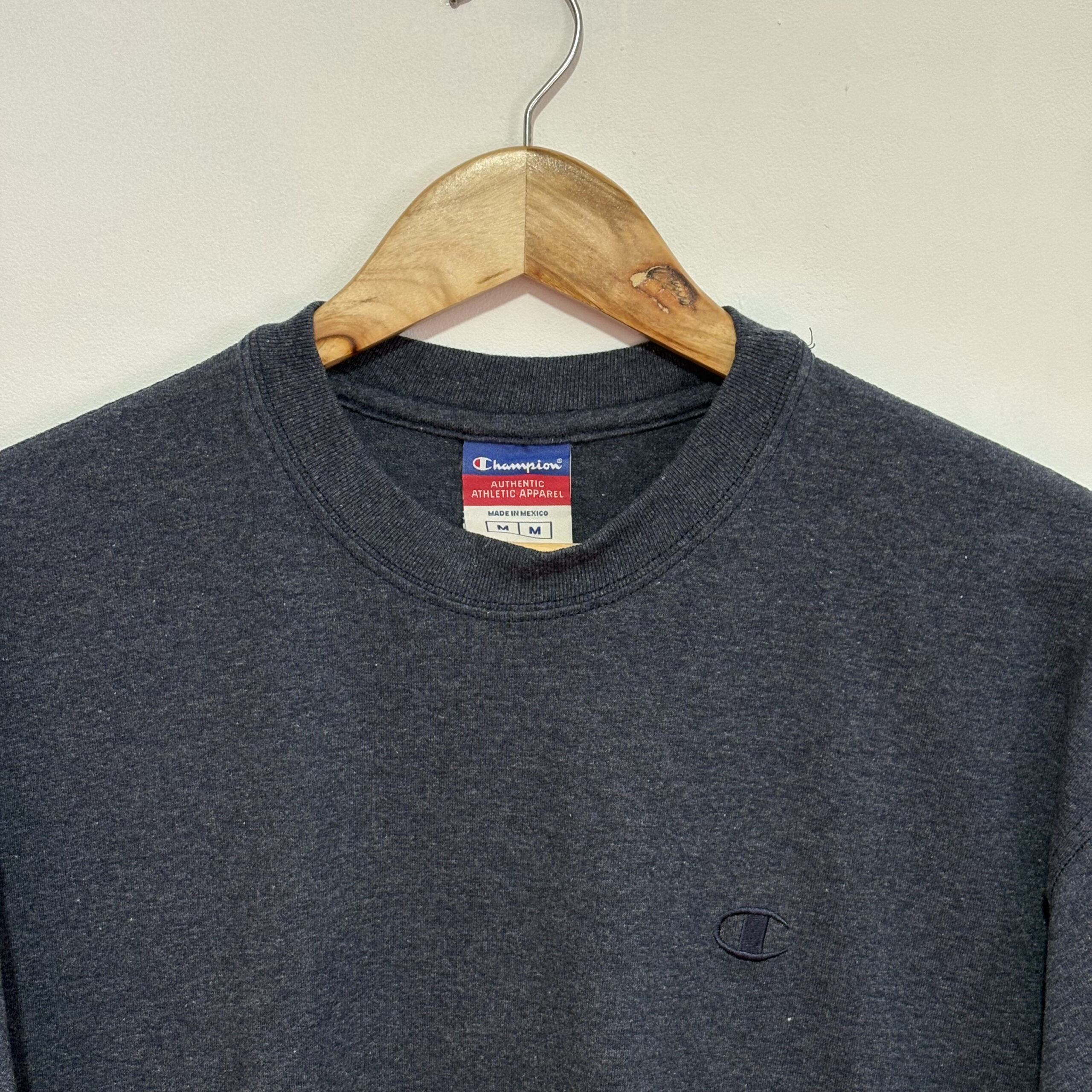 Remera Champion Azul lisa - Imagen 2